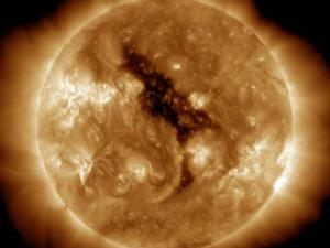 Confirman por primera vez que el Sol tuvo un nacimiento terrible