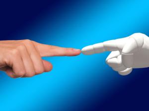 Pharos, el robot que ayuda a los mayores a hacer ejercicio